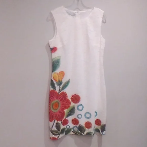 Desigual White Dress with Red and Blue Floral Accents - Picture 3 of 14